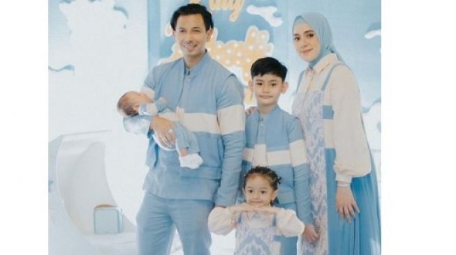 Keluarga Fairuz A Rafiq [Instagram/@fairuzarafiq]