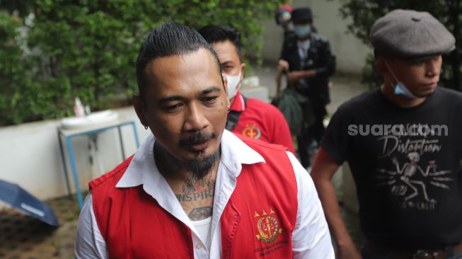 Kehadiran Outsiders Beri Imun Buat Jerinx SID saat Membacakan Pembelaan