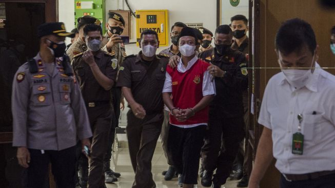 Sempat Lolos, Pemerkosa 13 Santriwati di Bandung Kembali Terjerat Hukuman Mati