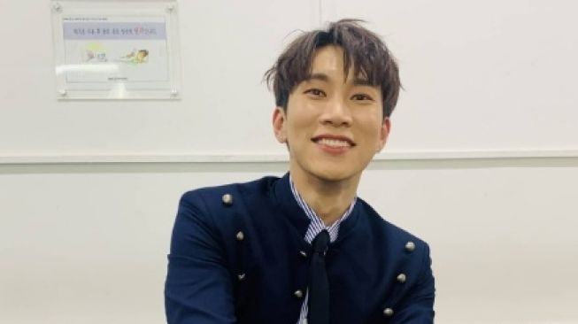 Eunkwang BTOB Positif Covid-19, Semua Jadwalnya Ditangguhkan