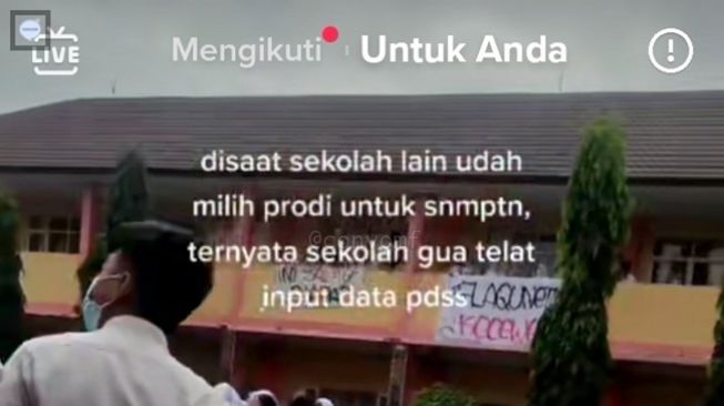 Ramai di Twitter, Banyak Siswa Mengeluh Gagal Ikut SNMPTN Gegara Sekolah Telat Input Data PDSS, Tuai Perdebatan Warganet