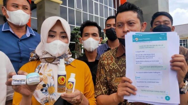 Wajah dan Kulitnya Terasa Panas, Wanita Ini Laporkan Klinik Kecantikan di Gresik Kasus Dugaan Malpraktik