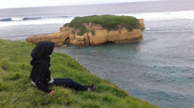 Pantai Kura-Kura, Surga Tersembunyi di Lombok Timur