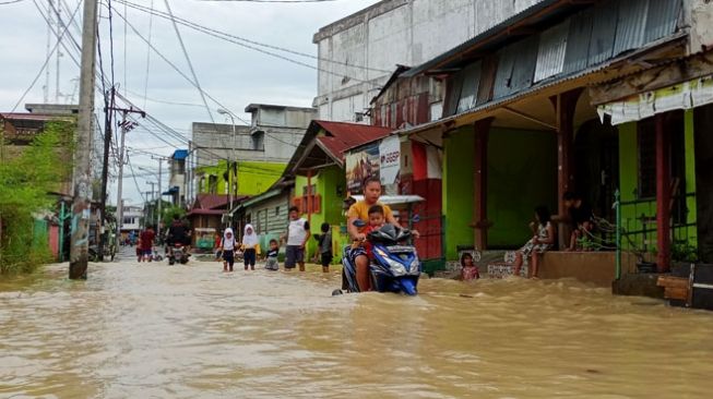 Rumah di Dua Kecamatan Tebing Tinggi Sumut Terendam Banjir