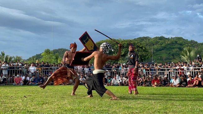 Awal Mula dan Kisah Bau Nyale di Lombok Yang Selalu Diperingati di Awal Tahun Sasak