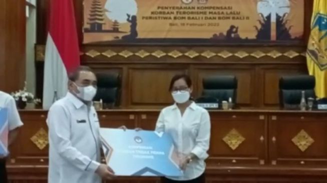 LPSK Serahkan Kompensasi Bagi Korban Terorisme yang Berdomisili di Bali Senilai Rp 6 Miliar Lebih