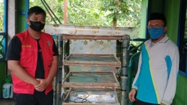 Mahasiswa KKN Unhas Bikin Inovasi Pengering Biji Kopi, Menggunakan Bahan Bambu dan Batang Kopi
