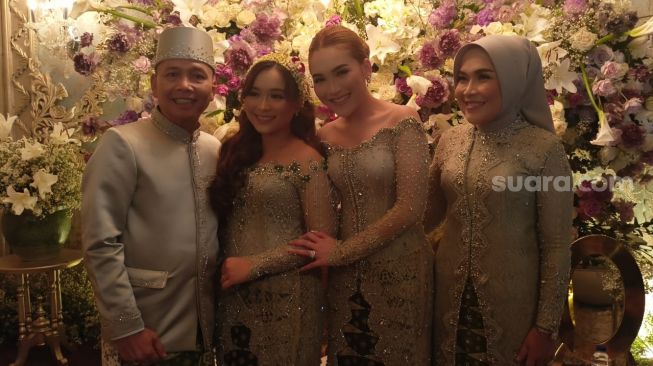 Keluarga Ayu Ting ting Nyaris Semua Terinfeksi COVID-19 Jelang Acara Siraman