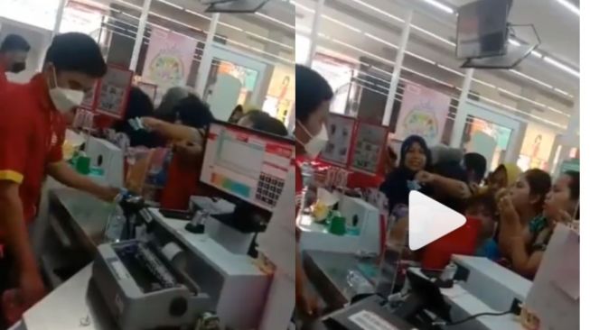 Lagi-Lagi, Rombongan Emak-emak Serbu Minimarket, Berdesakkan Beli Minyak Goreng sampai Jatuhkan Monitor Kasir