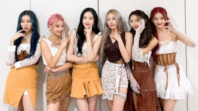 Nancy dan Hyebin Positif Covid-19, MOMOLAND Hentikan Semua Kegiatan