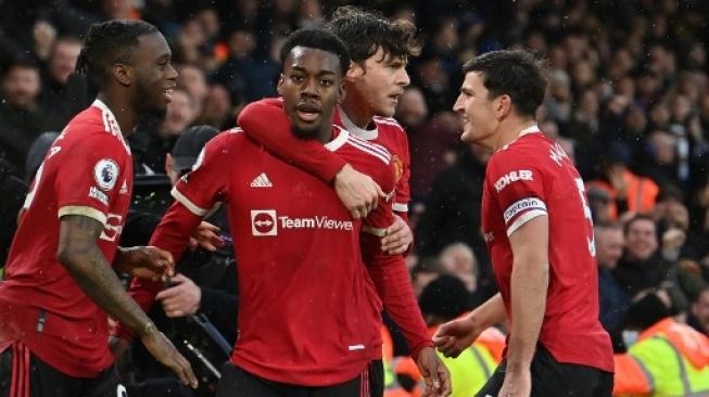 Anthony Elanga Kena Timpuk di Laga Leeds vs Manchester United, Sembilan Orang Ditangkap Polisi