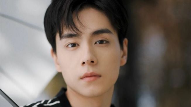 6 Drama China WeTV Hu Yitian, Jadi Dokter Tampan hingga Penembak Berbakat