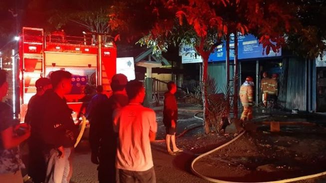 Mesin Es Krim Diduga Korsleting, Satu Toko di Mantrijeron Hangus Terbakar