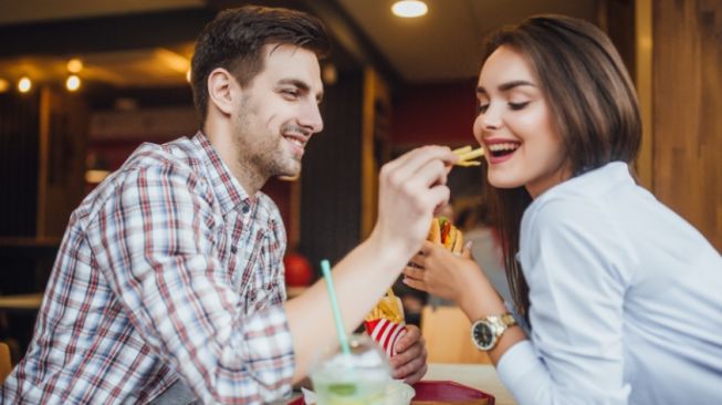 Ini Alasan Makanan dapat Mengungkapkan Kasih Sayang dan Keintiman