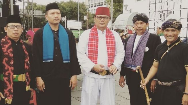 Profil Eki Pitung, Tenaga Ahli Pasar Jaya yang Baru, Tokoh Betawi dengan Ciri Peci Merah