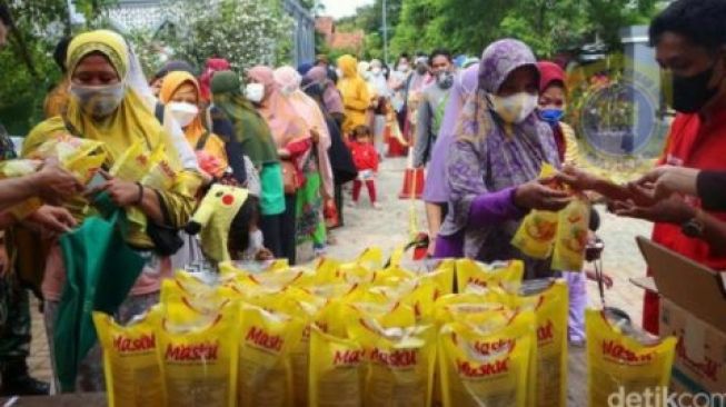 CEK FAKTA: Setiap Warga RI Akan Dapat Bantuan Minyak Goreng Gratis Akhir Februari, Benarkah?