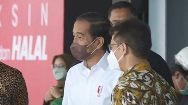 Presiden Jokowi Ingatkan Hal Ini untuk Kawasan Industri Terkait Vaksin Booster