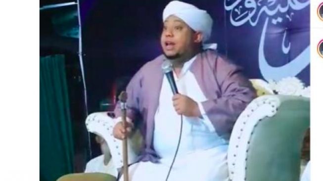 Menag Anologikan Suara Masjid dengan Gonggongan Anjing, Habib Mahdi: Aturannya Himbauan, tapi Diksinya Bikin Gaduh!