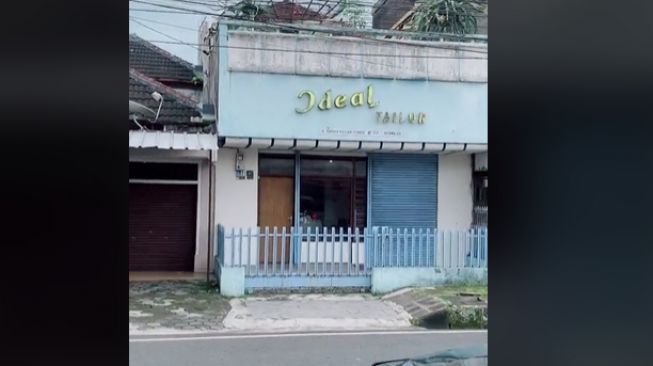 Honda Mobilio parkir di dalam rumah bikin publik mikir keras (TikTok)