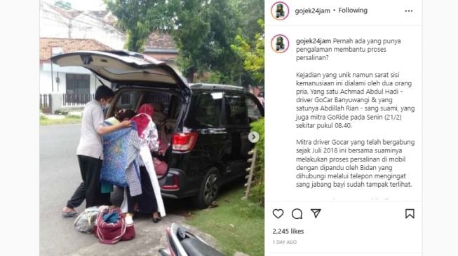 Salut! Dua Driver Ojol Pria Bantu Seorang Wanita Lakukan Proses Persalinan di Mobil