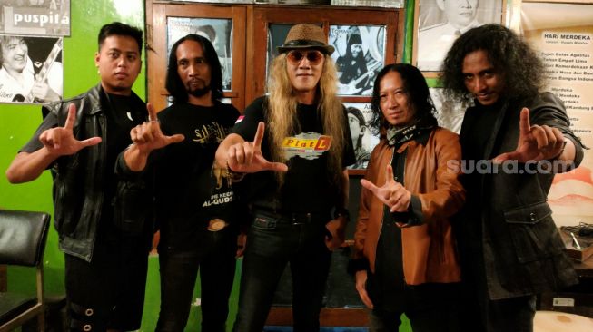 Band Plat L Bangkit dari Tidur Panjangnya, BertekadKembalikan Kejayaan Musik Rock Surabaya