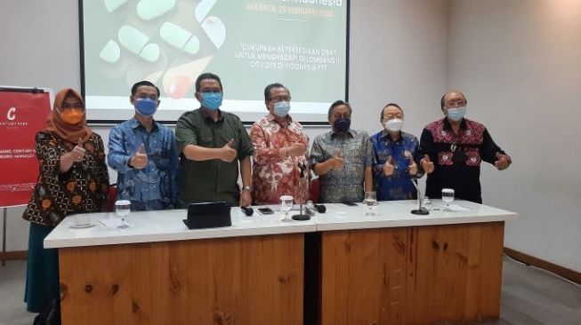 Gabungan Perusahaan Farmasi Indonesia (GPFI) jamin tidak akan terjadi penimbunan obat Covid-19 atau mafia obat selama lonjakan kasus Omicron.