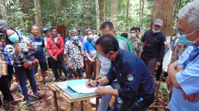 Petani Sawit, Pemdes dan Perusahaan Perkebunan Deklarasikan Perlindungan Hutan