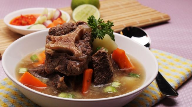 Comfort Food - Sop Buntut (Grab Food)