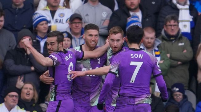 Hasil Leeds vs Tottenham: Pasukan Antonio Conte Pesta Gol di Elland Road