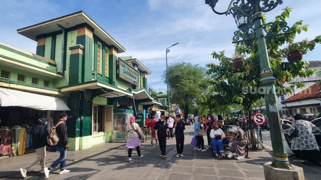 Suasana di kawasan Malioboro pada Sabtu (26/2/2022) - (SuaraJogja.id/Hiskia Andika)