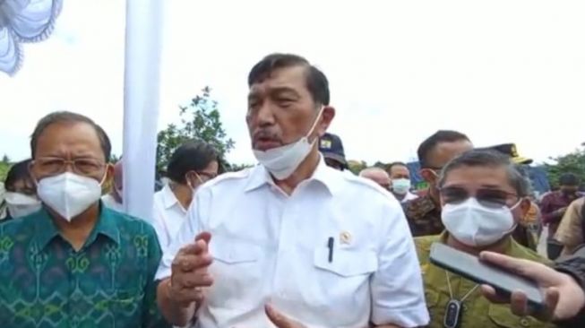 Sebut Penanganan Omicron Terkendali, Luhut: Membuat Negara Tetangga Mengatakan Kita Memanipulasi Keterangan