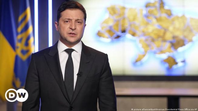 Volodymyr Zelenskyy: Dari Aktor Komedi Jadi Negarawan Yang Disegani