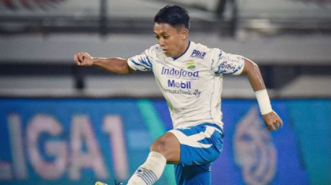 Luis Milla ke Persib, Bobotoh Harap Febri Hariyadi Kembali Jadi RX BOW