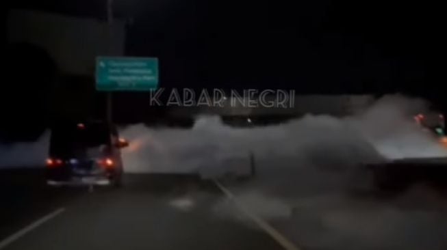 Kondisi Pintu Keluar Tol Cikarang Utara Bikin Warganet Bergidik Ketakutan, Ternyata Ini Penyebabnya