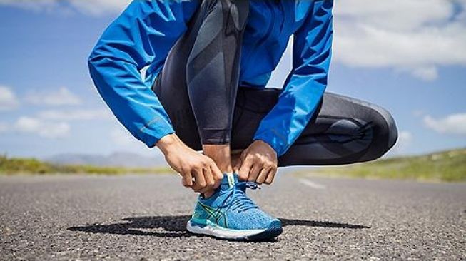 Tips Memilih Sepatu Sport Sesuai Bahan Sepatu