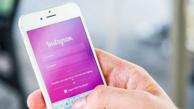 4 Alasan Orang Tua Membuatkan Akun Instagram untuk Anaknya yang Baru Lahir