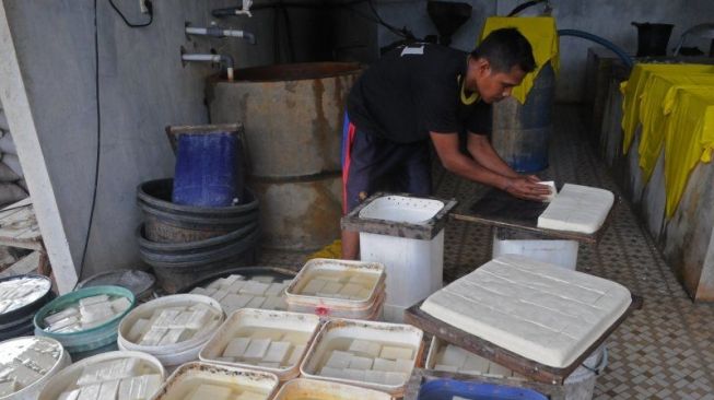 Harga Kedelai di Bintan Beratkan Pedagang, Ukuran Tahu dan Tempe Dikurangi Atasi Kerugian