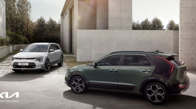 Kia Niro PHEV dan Kia Niro EV untuk pasar Swedia [Kia Motors via ANTARA].