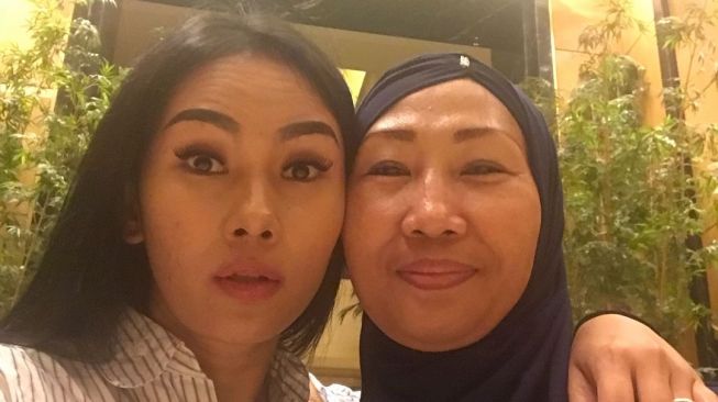 Sang Ibu Kecewa dengan Kalina Ocktaranny: Indonesia Akan Mengutuk Dia!