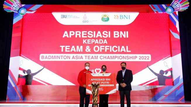 Rayakan Kemenangan di BATC 2022, BNI Beri Tabungan ke Atlet Hingga Official