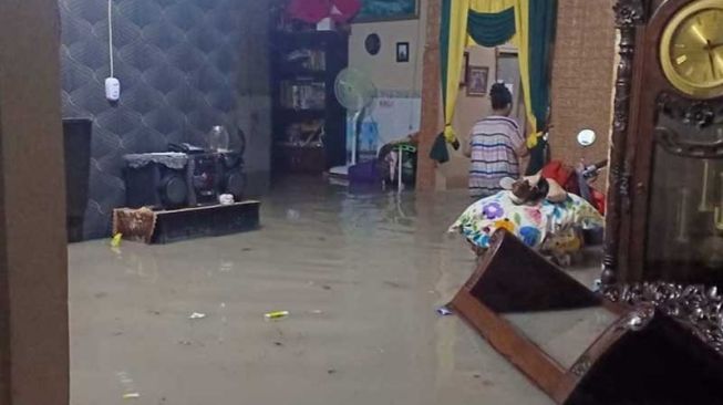 Hujan Deras Guyur Duri, Rumah Warga di Tiga Wilayah Terendam Banjir