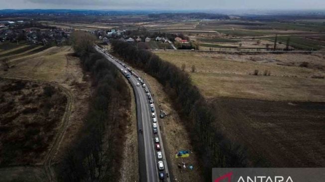 Komponen Imbas Terhambat Blokade Rusia Dialokasikan Sebagai Material Substitusi di Pabrik Mobil Eropa