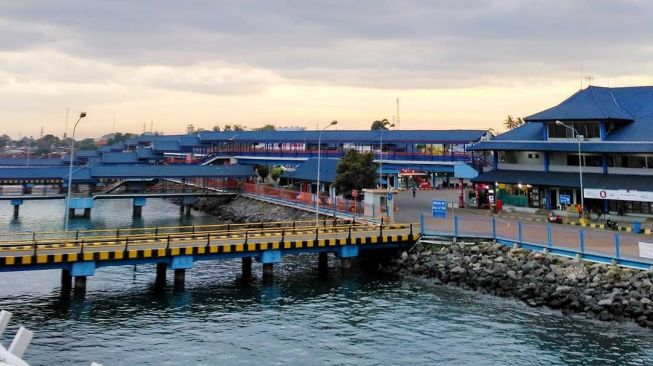 Kemenhub Pindahkan Penyeberangan Logistik dari Ketapang ke Pelabuhan Jangkar