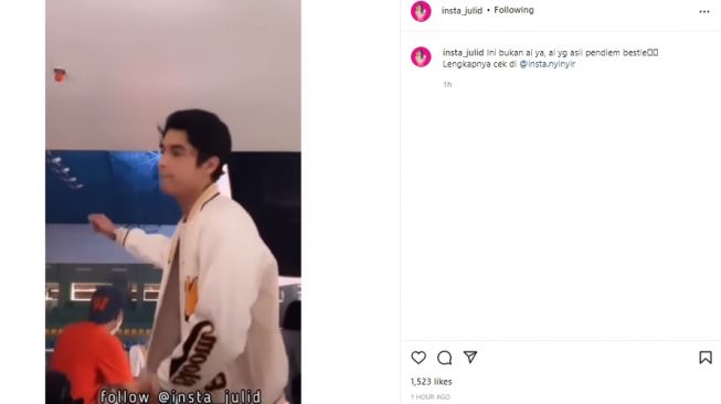 Al Ghazali asyik joget (instagram.com)