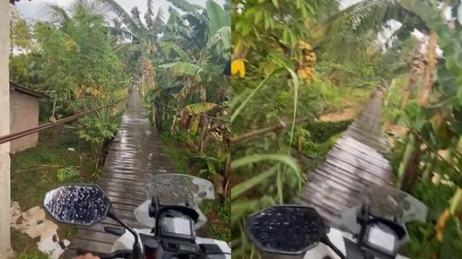 Viral Pemotor Boncengan Lewat Jembatan Goyang, Pemandangan di Bawahnya Bikin Deg-degan: Jembatan Pengingat Tuhan