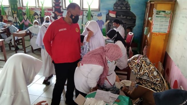 Cegah Perluasan Omicron, Binda Banten Vaksinasi 173.000 Jiwa Perbulan di 4 Titik