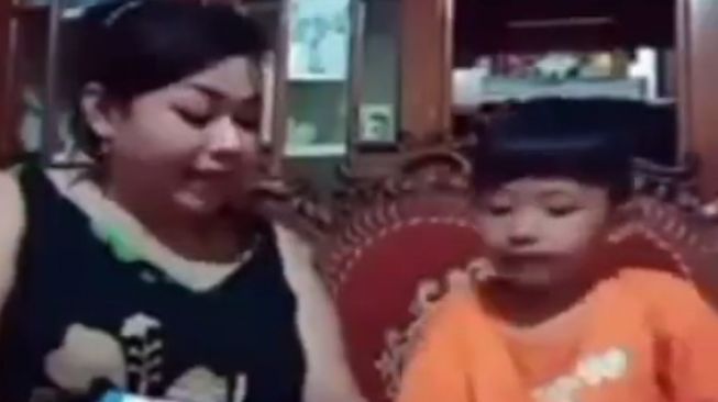 Potret Tante Lala [Instagram/@tantelala_punyacerita]