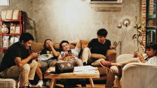 5 Tipe Teman Kos dan Cara Menghadapinya