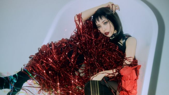 Sunmi Rilis Foto Konsep Old, Sambut Single Kolaborasinya 'Oh Sorry Ya'