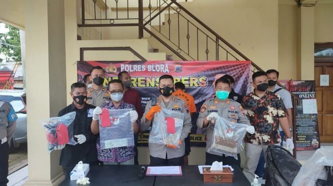 Polres Blora Amankan Terduga Pelaku Pembunuhan, Mayat Korban Ditemukan di Balun Cepu